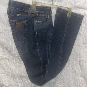 Wrangler Bootcut Premium Patch Low Rise Denim Jeans ~ Juniors Size 7/8 X 32